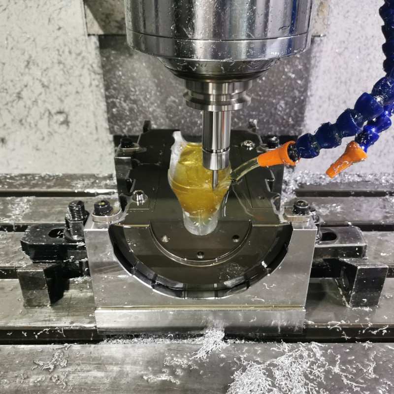 S136 steel mold core detail